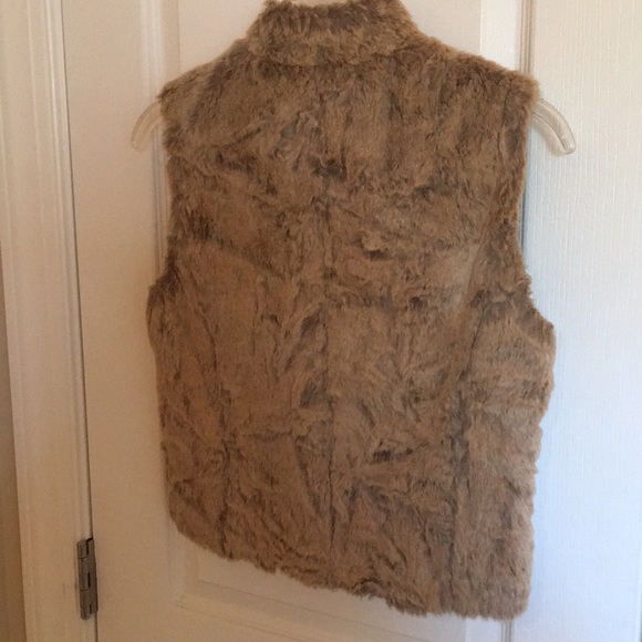 πHP Pickπ Vintage A/X Fur Vest - Picture 2 of 7